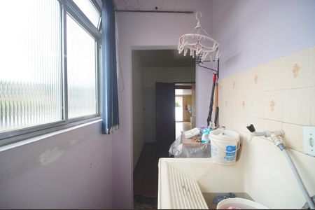 Casa à venda com 295m², 3 quartos e 2 vagasÁrea de Serviço
