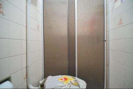 Casa à venda com 295m², 3 quartos e 2 vagasBanheiro 1
