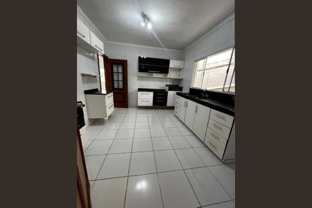 Cozinha de casa de condomínio para alugar com 3 quartos, 176m² em Roselândia, Cotia
