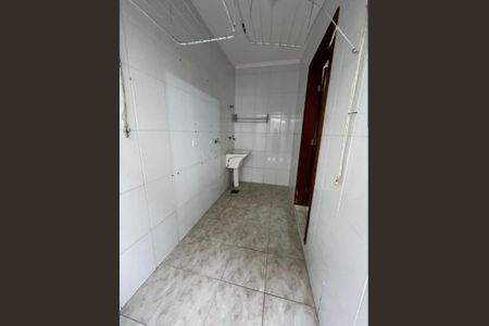 Área de serviço de casa de condomínio para alugar com 3 quartos, 176m² em Roselândia, Cotia