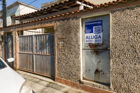 Casa para alugar com 45m², 1 quarto e sem vaga Casa para alugar com 45m², 1 quarto e sem vagaFachada