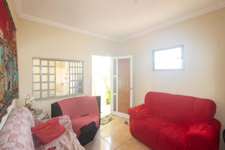 Casa para alugar com 45m², 1 quarto e sem vaga Casa para alugar com 45m², 1 quarto e sem vagaSala