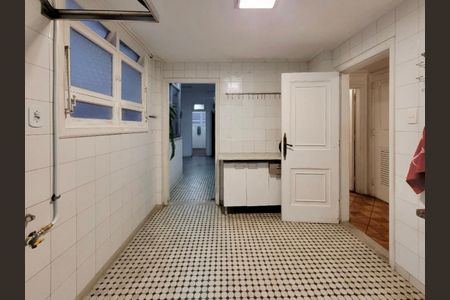 Apartamento para alugar com 360m², 4 quartos e 1 vaga
