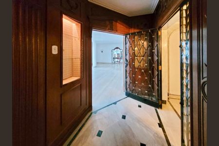 Apartamento para alugar com 360m², 4 quartos e 1 vaga