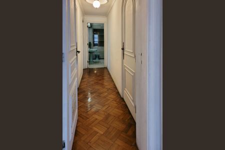 Apartamento para alugar com 360m², 4 quartos e 1 vaga