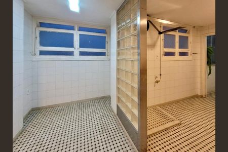 Apartamento para alugar com 360m², 4 quartos e 1 vaga