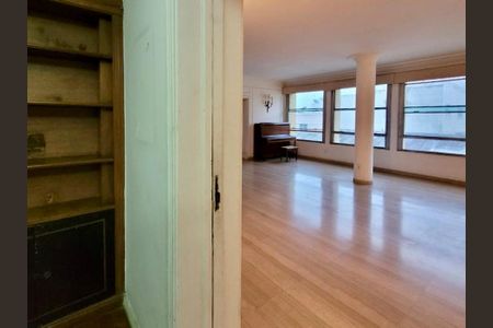 Apartamento para alugar com 360m², 4 quartos e 1 vaga