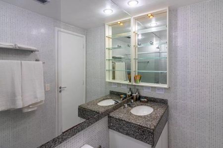 Apartamento à venda com 27m², 1 quarto e 1 vaga