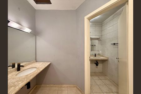 Casa à venda com 82m², 2 quartos e 2 vagas