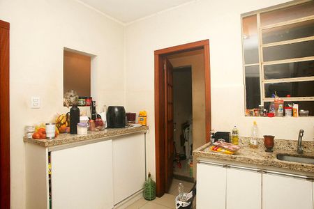 Apartamento à venda com 98m², 3 quartos e sem vagaCozinha