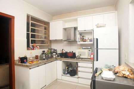 Apartamento à venda com 98m², 3 quartos e sem vagaCozinha