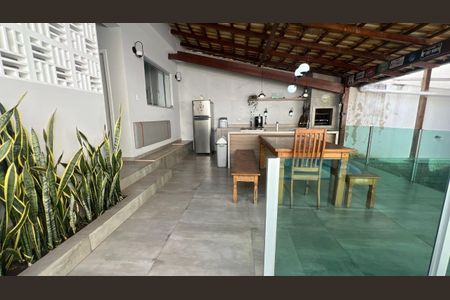 Casa à venda com 415m², 4 quartos e 4 vagas