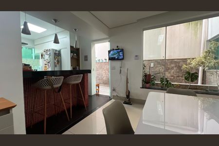 Casa à venda com 415m², 4 quartos e 4 vagas