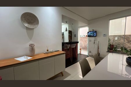 Casa à venda com 415m², 4 quartos e 4 vagas