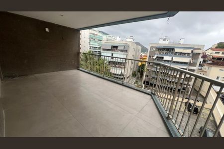 Apartamento à venda com 103m², 3 quartos e 1 vaga