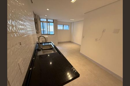 Apartamento à venda com 103m², 3 quartos e 1 vaga