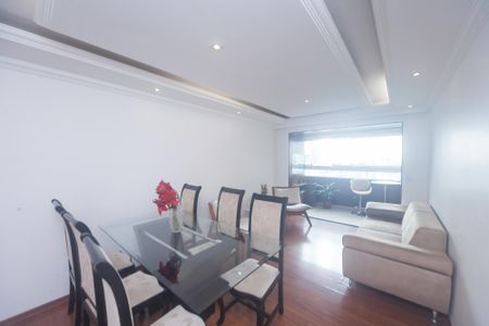 Apartamento à venda com 105m², 3 quartos e 2 vagas Apartamento à venda com 105m², 3 quartos e 2 vagassala