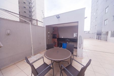 Apartamento à venda com 105m², 3 quartos e 2 vagas Apartamento à venda com 105m², 3 quartos e 2 vagasÁrea comum - Churrasqueira