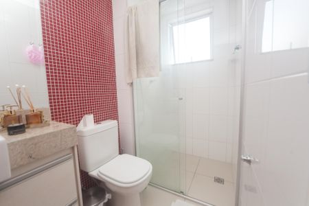 Apartamento à venda com 105m², 3 quartos e 2 vagas Apartamento à venda com 105m², 3 quartos e 2 vagasBanheiro Suite