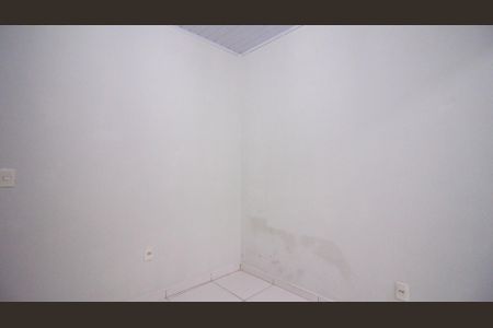 Casa para alugar com 30m², 1 quarto e sem vaga Casa para alugar com 30m², 1 quarto e sem vagaSala /Cozinha