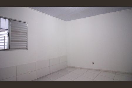 Casa para alugar com 30m², 1 quarto e sem vaga Casa para alugar com 30m², 1 quarto e sem vagaQuarto
