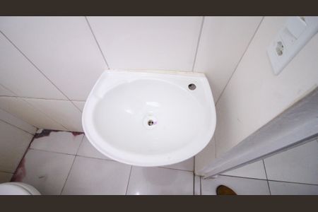 Casa para alugar com 30m², 1 quarto e sem vaga Casa para alugar com 30m², 1 quarto e sem vagaBanheiro