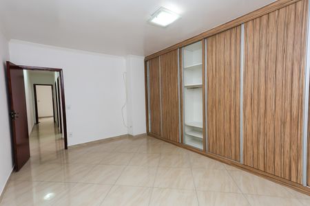 Casa para alugar com 299m², 3 quartos e 1 vaga Casa para alugar com 299m², 3 quartos e 1 vagaquarto 3