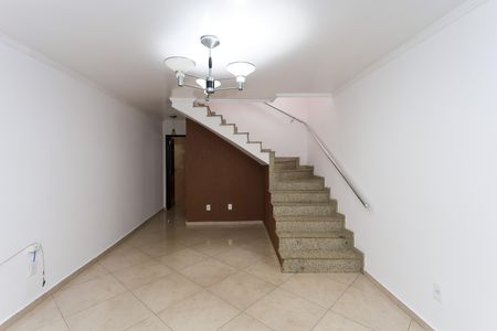 Casa para alugar com 299m², 3 quartos e 1 vaga Casa para alugar com 299m², 3 quartos e 1 vagasala