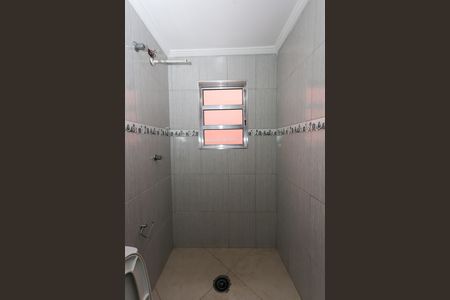 lavabo de casa para alugar com 3 quartos, 299m² em Parque Maraba, Taboão da Serra