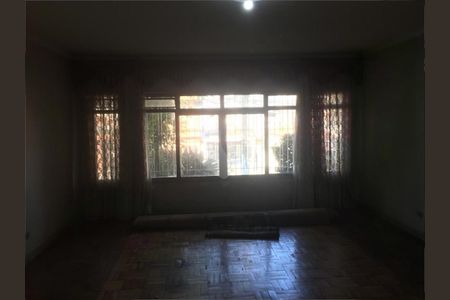 Casa à venda com 184m², 3 quartos e 3 vagas