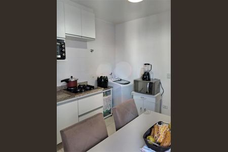 Apartamento à venda com 35m², 1 quarto e sem vaga