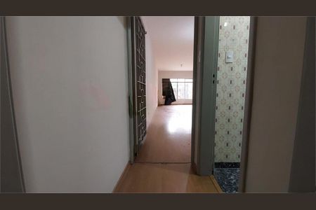 Casa à venda com 3 quartos, 191m² em Vila Alexandria, São Paulo