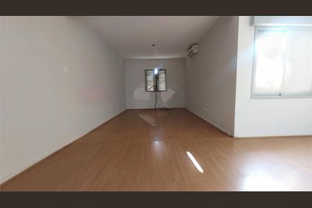Casa à venda com 3 quartos, 191m² em Vila Alexandria, São Paulo