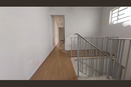 Casa à venda com 3 quartos, 191m² em Vila Alexandria, São Paulo