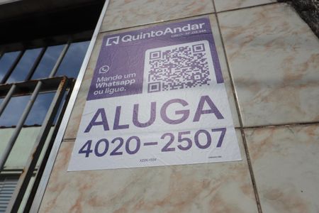 Casa para alugar com 120m², 2 quartos e 1 vagaPlaca