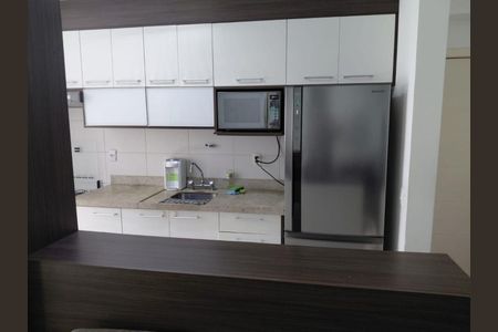 Apartamento à venda com 76m², 2 quartos e 1 vaga