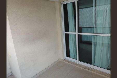 Apartamento à venda com 76m², 2 quartos e 1 vaga