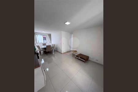 Apartamento à venda com 2 quartos, 63m² em Jardim Alpino, São Paulo