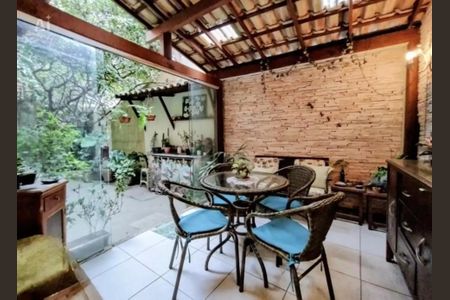 Apartamento à venda com 3 quartos, 84m² em Jardim Botânico, Rio de Janeiro