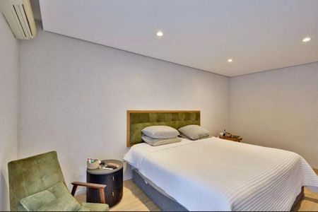 Casa à venda com 3 quartos, 160m² em Chácara Santo Antônio (Zona Sul), São Paulo