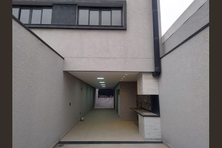 Casa à venda com 177m², 3 quartos e 5 vagas