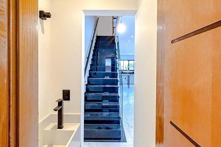 Casa à venda com 177m², 3 quartos e 5 vagas