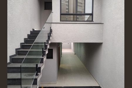 Casa à venda com 177m², 3 quartos e 5 vagas