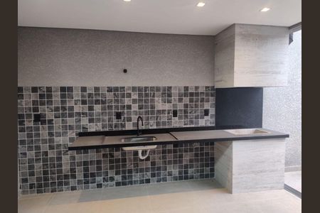 Casa à venda com 177m², 3 quartos e 5 vagas
