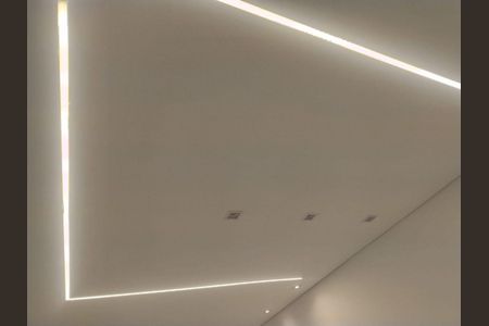 Casa à venda com 177m², 3 quartos e 5 vagas