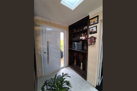 Casa à venda com 115m², 3 quartos e 2 vagas