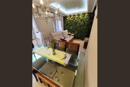 Casa à venda com 115m², 3 quartos e 2 vagas