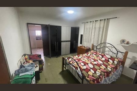Casa à venda com 4 quartos, 120m² em Vila Espanhola, São Paulo