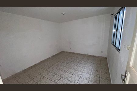 Casa à venda com 4 quartos, 120m² em Vila Espanhola, São Paulo
