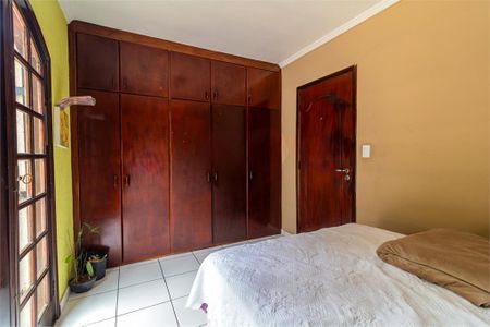 Casa à venda com 4 quartos, 104m² em Campo Grande, São Paulo
